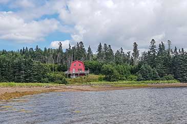 Haus auf Grundstück mit Meeresufer zu verkaufen auf Cape Breton Island, Nova Scotia